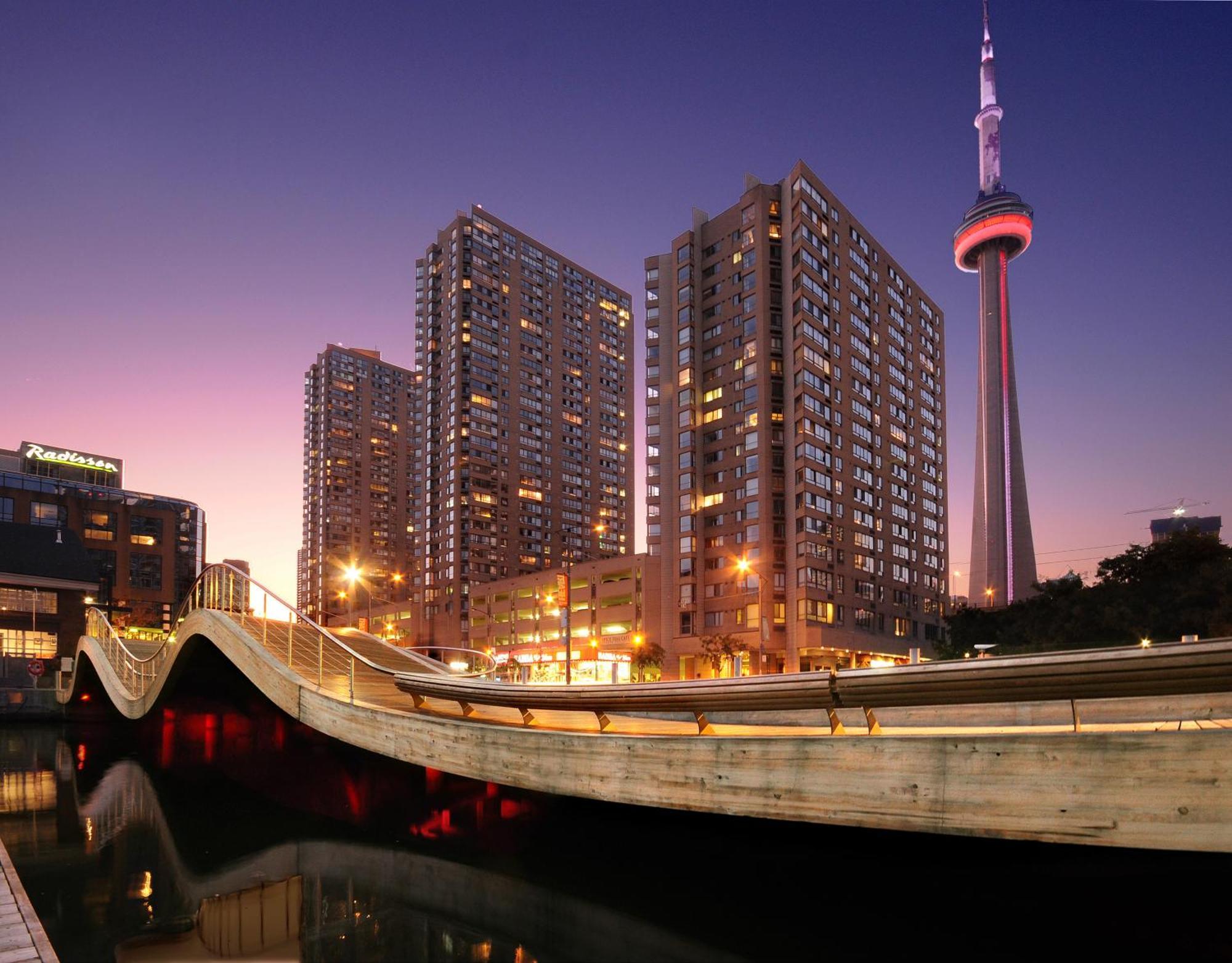 Hotel Radisson Blu Toronto Downtown Zewnętrze zdjęcie